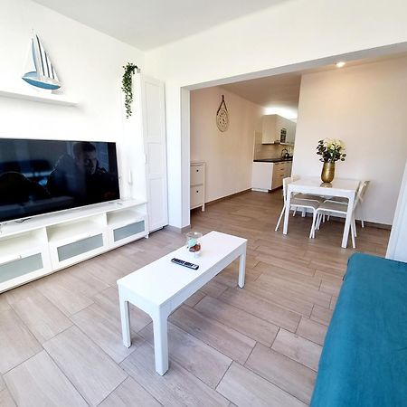 Apartamento Norma 8 Playa Roca Коста Тегисе Екстериор снимка