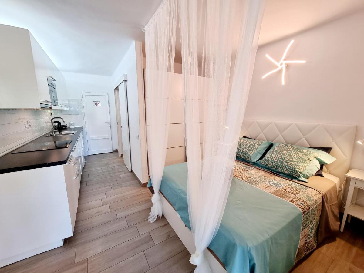 Apartamento Norma 8 Playa Roca Коста Тегисе Екстериор снимка