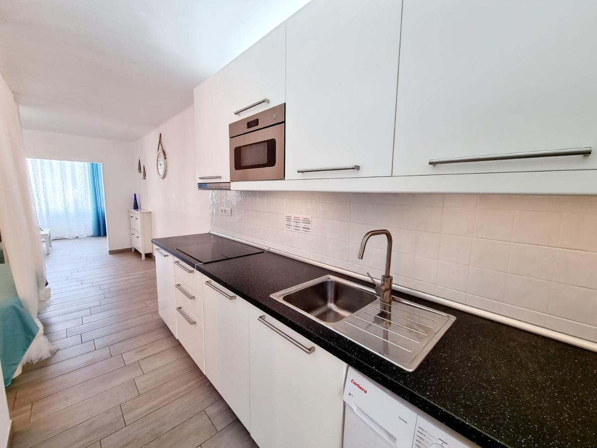 Apartamento Norma 8 Playa Roca Коста Тегисе Екстериор снимка
